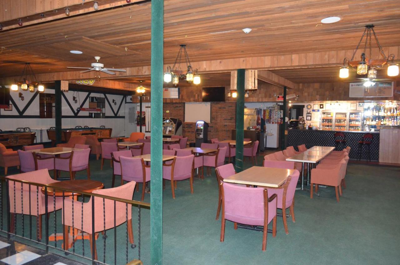 Two Hills Inn Exterior foto